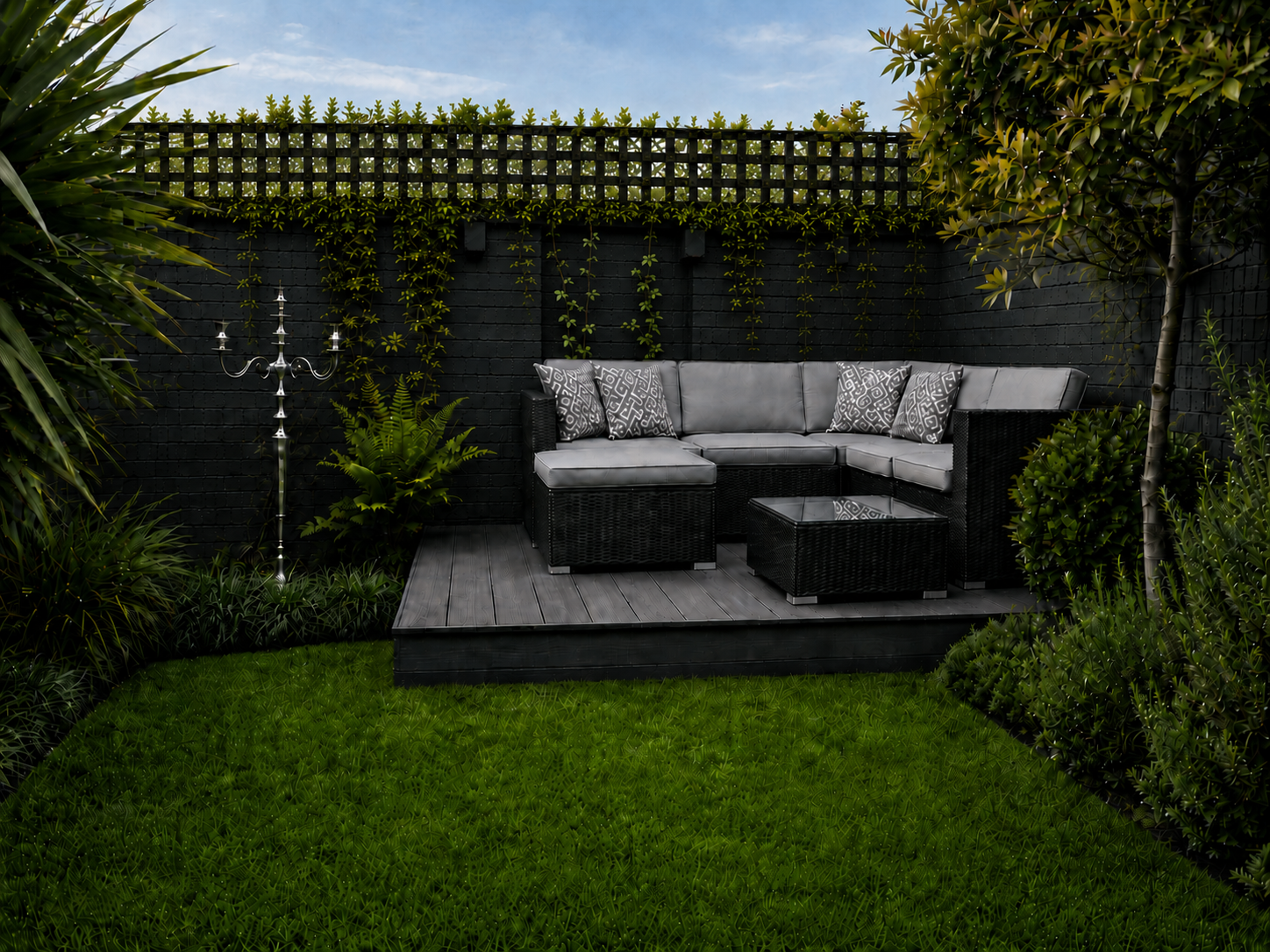 Lounge deck by day
